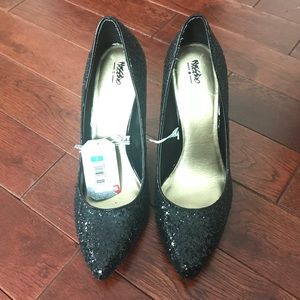 NWT Mossimo Glitter/Sparkle Pumps